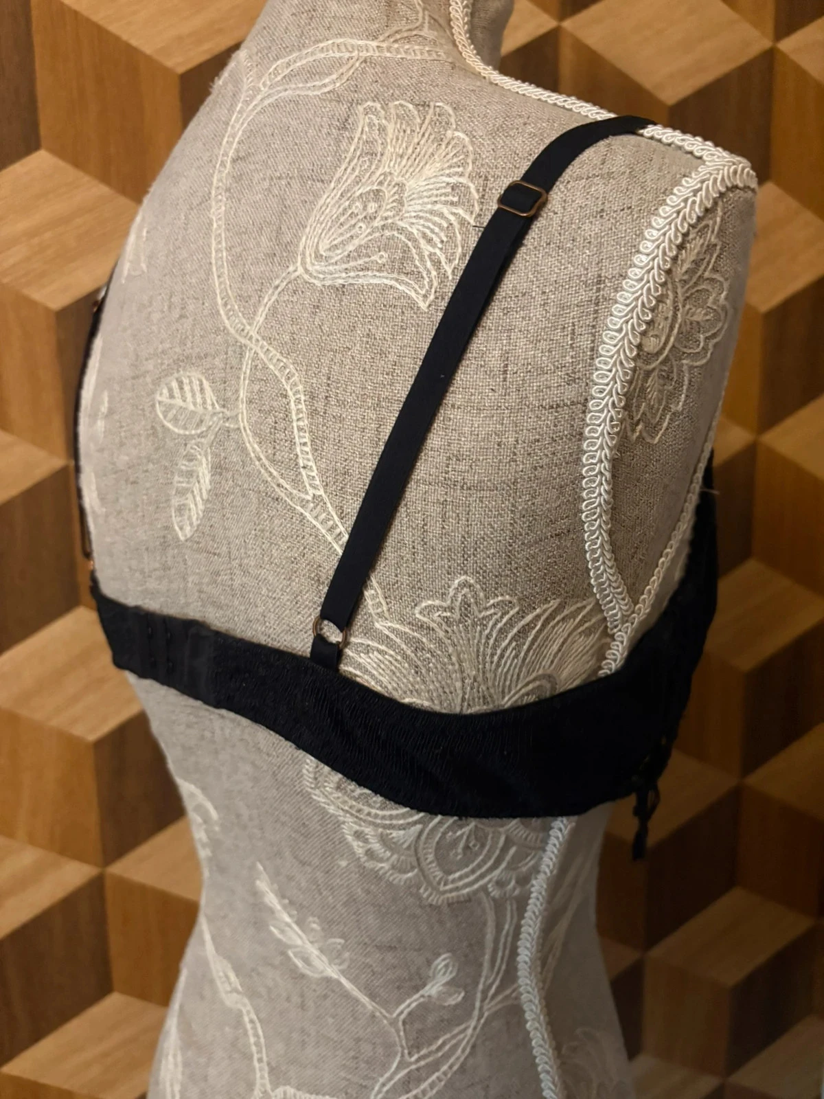Soutien-gorge negro con encaje – photo 2